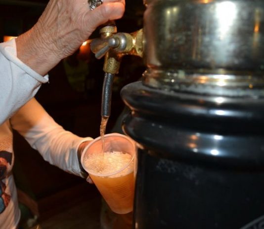 Comenzó la Fiesta Provincial de la Cerveza Artesanal en Santa Clara del Mar