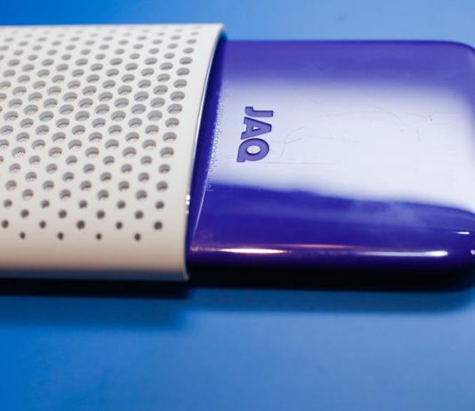 Jaq, una nueva forma de cargar el celular