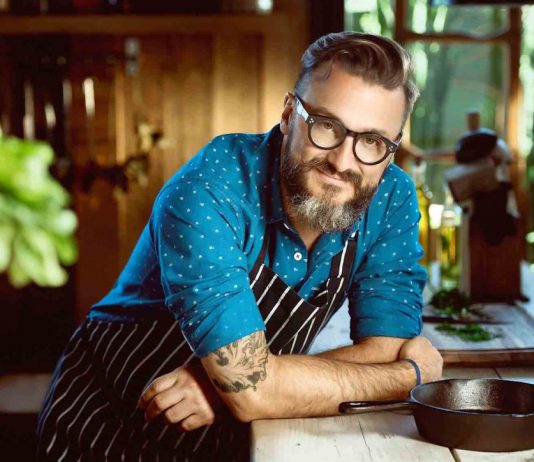 Fernando Trocca presentó su libro «Cocinero»