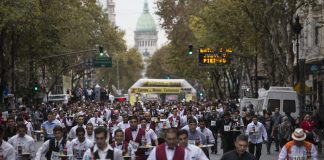 Este sábado se disputará una nueva Carrera de Mozos y Camareras