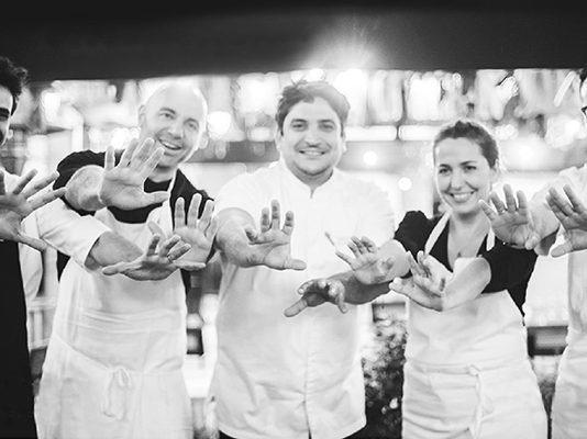 Cinco grandes chefs argentinos cocinan a «Diez Manos» en Londres