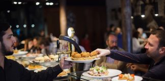 Sagardí, el bar de tapas, lanza su propia línea de vinos