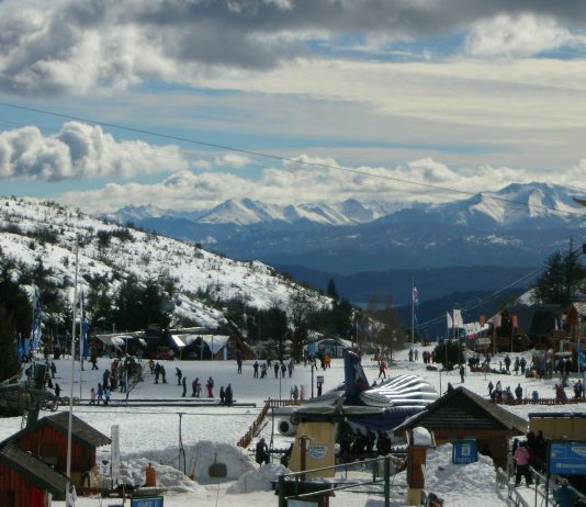 Bariloche lanzó su temporada de invierno y la nieve ya confirmó asistencia