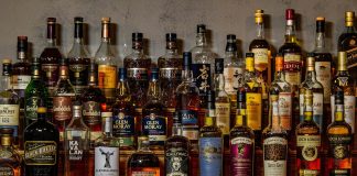 SEDE Whisky: un club social del buen beber en Chacarita