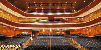 Grandes voces se reúnen en el CCK para celebrar el vino argentino