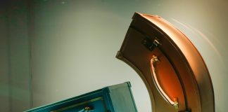 Why What Who: muestra de diseño británico en el Museo de Arte Decorativo