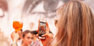 Llega la temporada de atardeceres anaranjados con copa de Spritz en mano