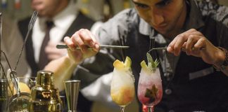 «Ayuda a tu bartender», una iniciativa para brindar apoyo al sector