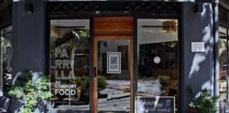 Tributo a las carnes salvajes en CUT Parrilla & Restó en Vicente López