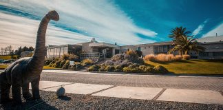 Familia Schroeder, la bodega patagónica, presenta su tienda online