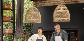 Feli Pizarro y Chris Petersen unen su talento en «Parrilla para todos los días»