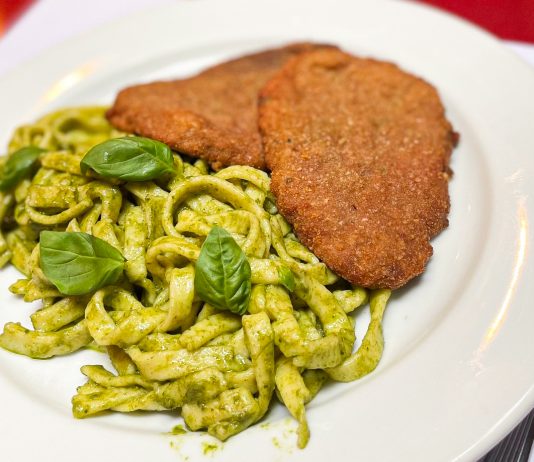 Antipasti, ensaladas y carnes al horno: Cosi Mi Piace estrenó nueva carta