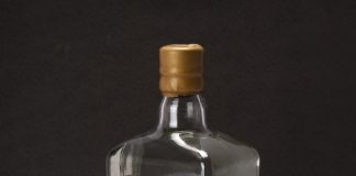 Gin Terrier Old Tom obtuvo 100 puntos y doble oro en la última competencia internacional de destilados gin terrier old tom