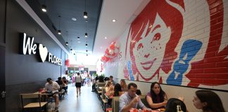 La cadena Wendy’s sigue creciendo e inaugura su 9º local en Flores wendys
