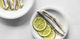 Box festivo para llevar: La Dorita y La Pescadorita presentan su menú completo con vino incluído