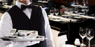 Incentivos para el que salga a comer sin celular