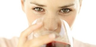 Estos son algunos de los beneficios de beber vino