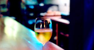 Shout: bar de vinos para degustar por copa