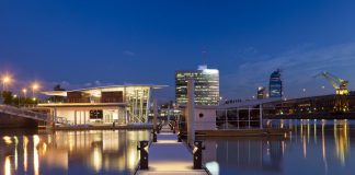 Menú de 10 pasos de cocina autóctona en Kiria, el restaurant flotante