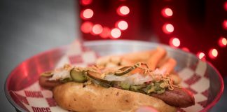 DOGG, el pancho gourmet, festeja sus dos años junto a Campari