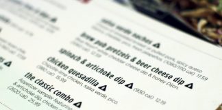 Restaurantes de NY advierten exceso de sal en el menú