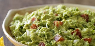 Trucos para conservar el guacamole por más tiempo
