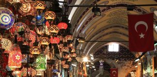 El bazar más visitado del mundo está en Estambul