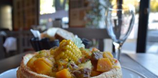 Raíces Cocina Casera ofrece un Menú Patrio durante el mes de mayo