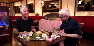 Anthony Bourdain estuvo en la Ciudad y no hizo más que comer carne