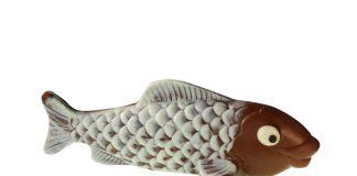 Para los niños en su día, figuras de exquisito chocolate