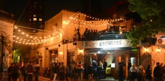 Fiesta cervecera para recibir el año nuevo en Growlers