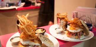 Holy Burgirls: hamburguesas con todo el poder femenino