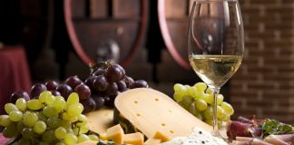 Degustación de vinos y quesos en La Cava de Vittorio