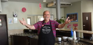 Helados Daniel regala helados para celebrar su aniversario