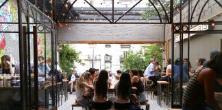 La cervecería Growlers inauguró su 3° local en Recoleta