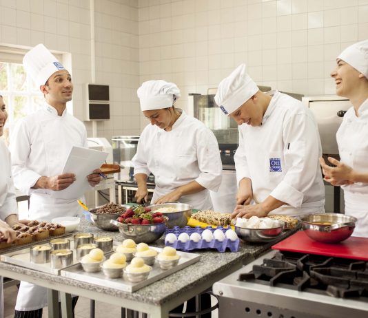 Temporada de verano, el mejor momento para hacer un curso de cocina