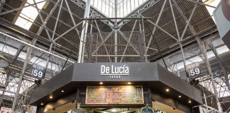 De Lucía, el bar de tapas del Mercado de San Telmo, festeja su 2º aniversario