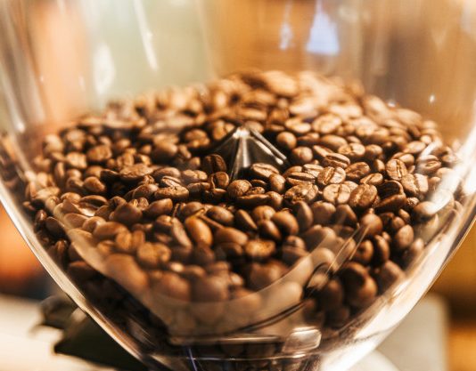 Molinillo de cafe automatico o cómo sentirse un barista en casa