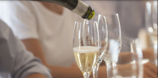 Dia Mundial del Espumoso: tips y curiosidades de esta bebida centenaria
