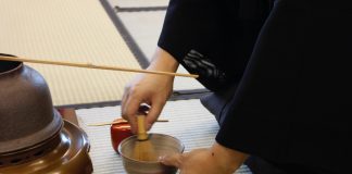 La Embajada del Japón en Argentina presenta “CHADŌ: el camino del té” en la Feria del Libro