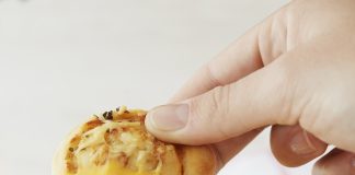 Si hay Mundial, hay Adler para dipear sabor Cheddar