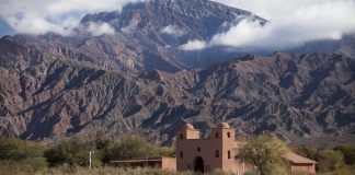 Vinos de Catamarca: la nueva región vitivinicola que pisa fuerte