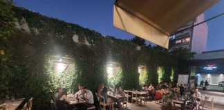 Diviiino bar de vinos, cambia de locación pero conserva su espíritu