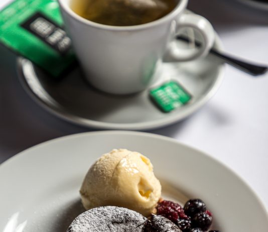 Volcán de Chocolate: origen y receta de este postre sinónimo de excelencia culinaria volcan de chocolate