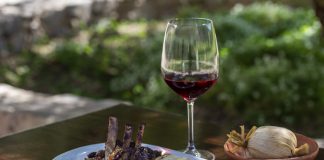 El Manantial del Silencio, símbolo de la gastronomía argentina el manantial del silencio
