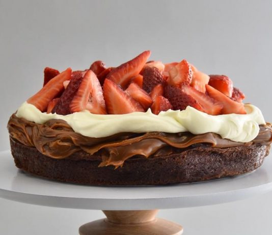 Marquise de Chocolate con frutos rojos: un postre para todo el año marquise de chocolate