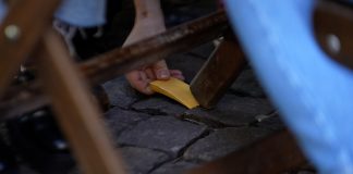 Taquito nivelador de mesas: la nueva propuesta de cerveza Bieckert taquito nivelador bieckert