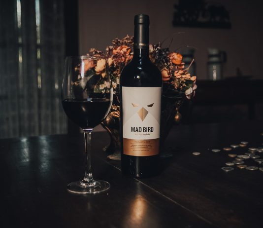 Mad Bird Reposado Ancellotta: un vino para padres poco convencionales mad bird reposado ancellotta