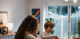 Cocinar en familia: una práctica con múltiples beneficios cocinar en familia