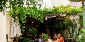 Chill Garden, una casona con jardín oculto en pleno corazón de Caballito chill garden
